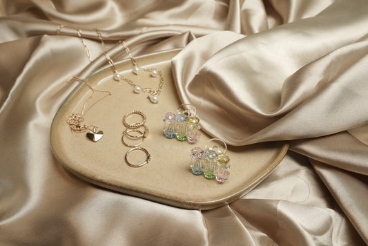 Small dual colour claw