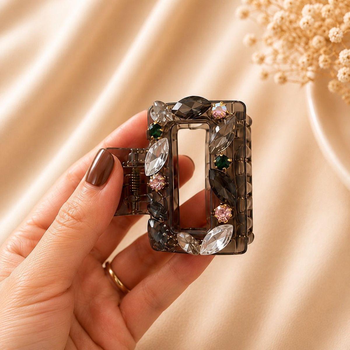 Crystal Luxe Claw Clip