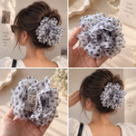 Polka Bloom Claw