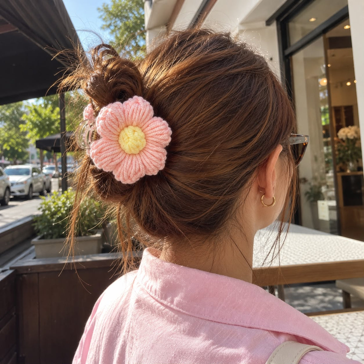 The Daisy Dream Crochet Claw