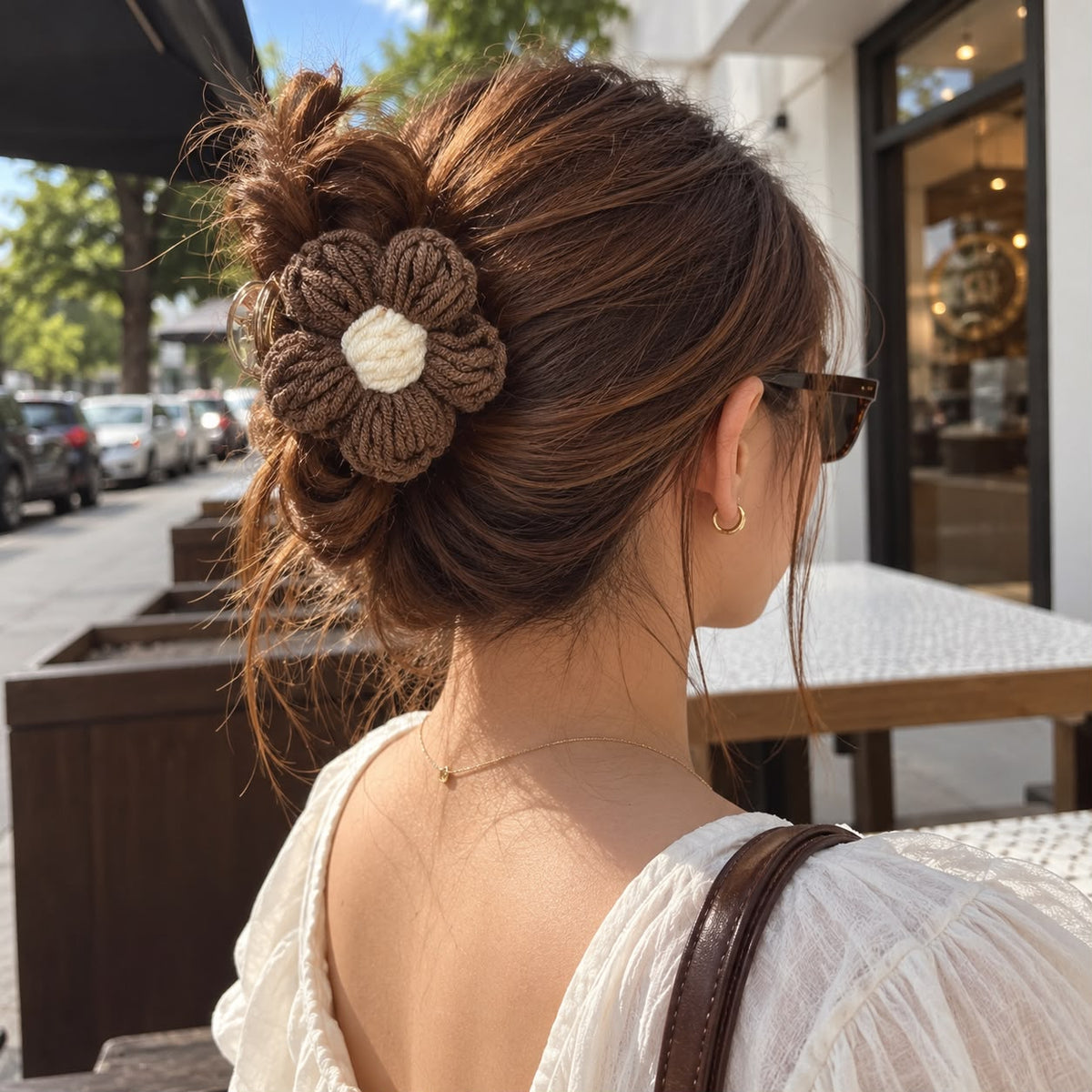 The Daisy Dream Crochet Claw