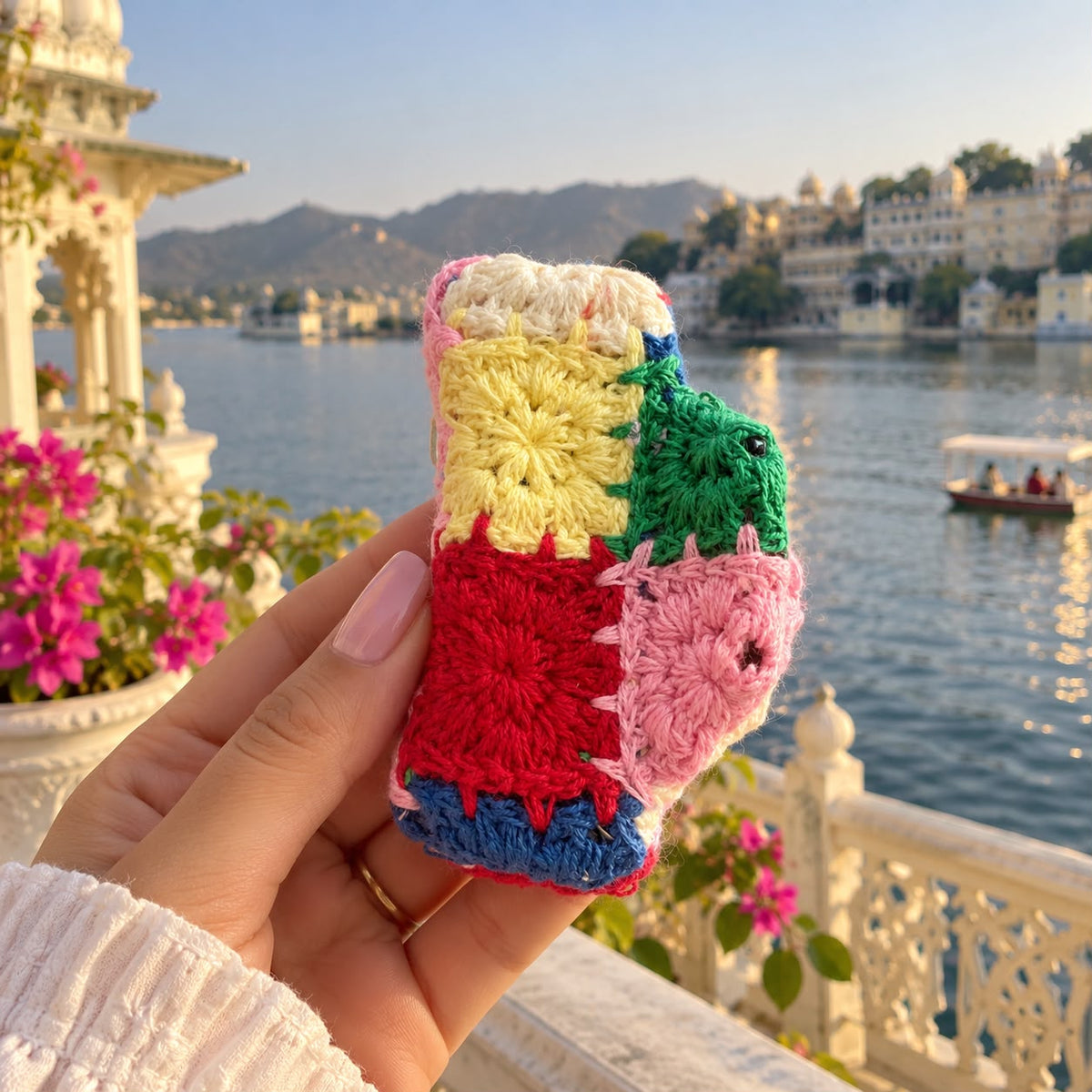 Sweetheart Crochet Claw - Medium