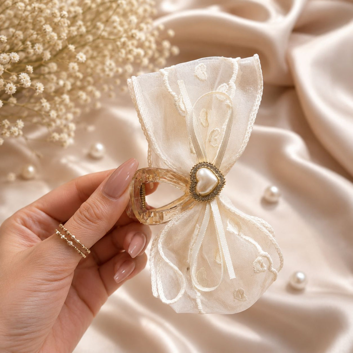 Ivory Pearl Bow Claw Clip
