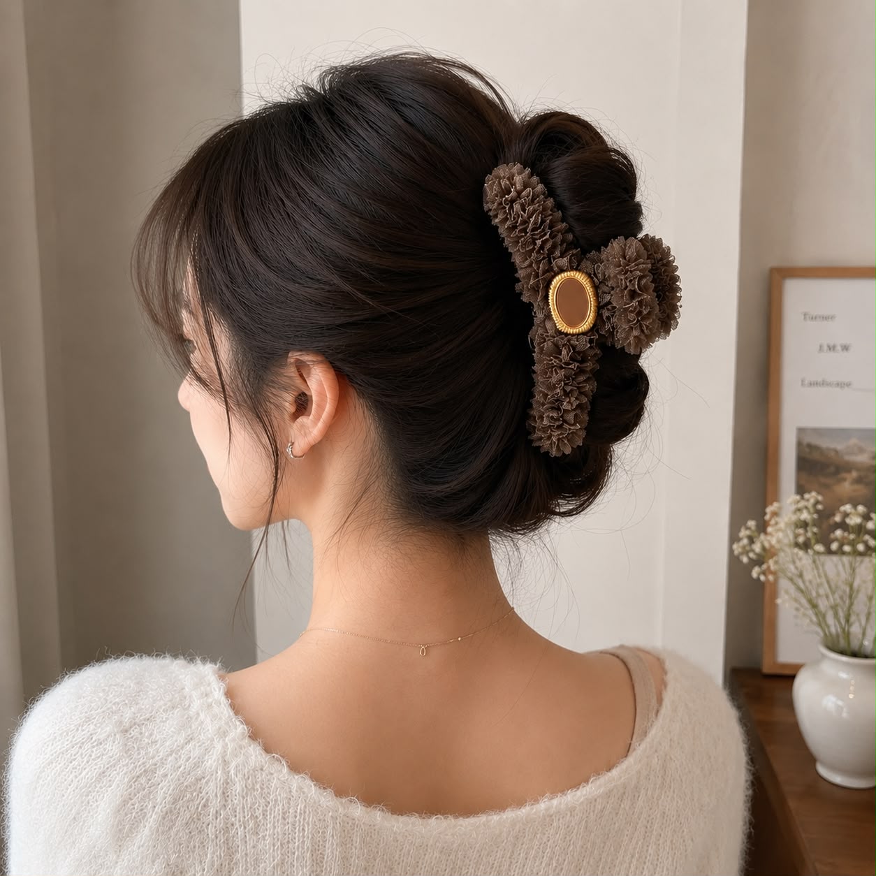 Mocha Bloom Teddy Claw